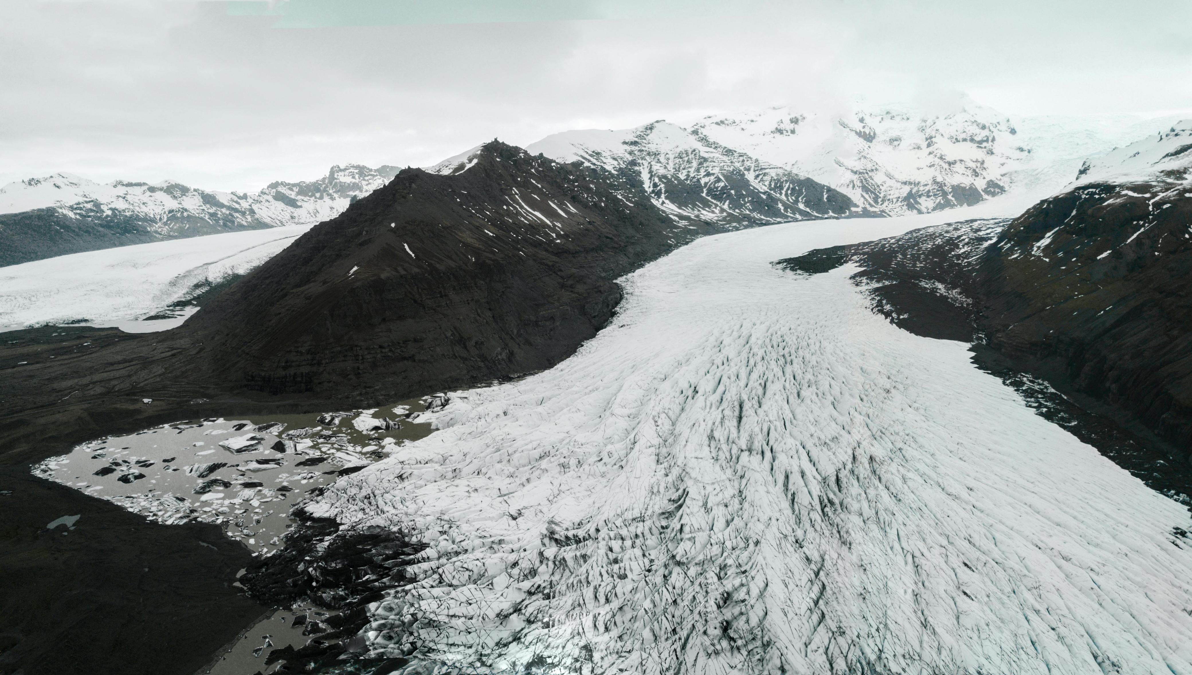 Glacier Dialogue 1 : What the Mountains Are Telling Us